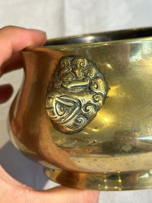 A Chinese bronze elephant-head-handled censer, Xuande mark, Kangxi/Qianlong — photo 8
