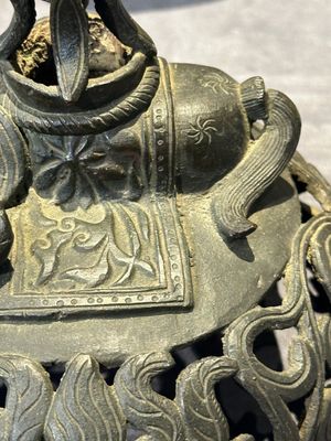 A Chinese bronze 'elephant' tripod censer and cover, Ming — photo 7