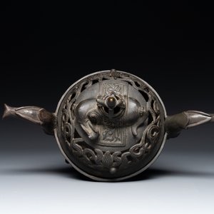 A Chinese bronze 'elephant' tripod censer and cover, Ming — photo 3