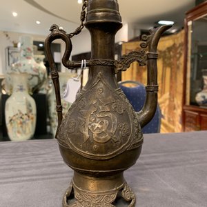 A Chinese bronze ewer for the Islamic market, 17/18th C. — photo 20