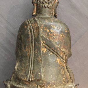 A Chinese bronze figure of Buddha Shakyamuni on lotus throne, Ming — photo 15