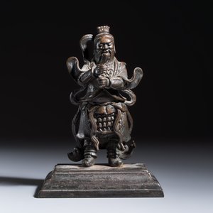 A Chinese bronze figure of Zhenwu — photo 2