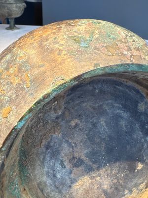 A Chinese bronze 'Garlic Head' wine vessel, 'Hu 壺', Western Han — photo 14