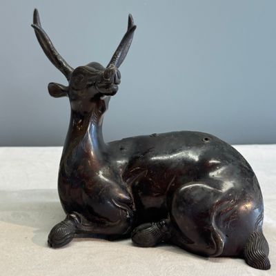 A Chinese bronze 'Goose' incense burner and a 'Stag' incense burner — photo 11