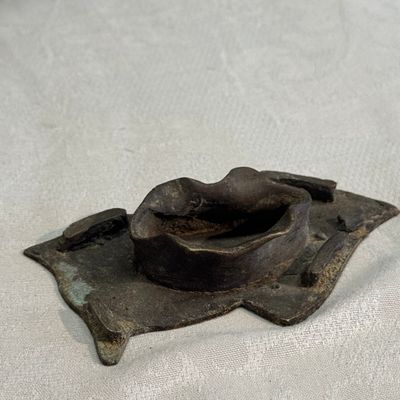A Chinese bronze 'Goose' incense burner and a 'Stag' incense burner — photo 19