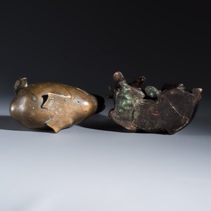 A Chinese bronze 'Goose' incense burner and a 'Stag' incense burner — photo 4