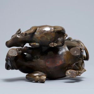 A Chinese bronze group with boys and buffaloes, 19th C. — 照片 5