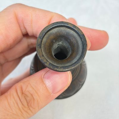 A Chinese bronze miniature vase and a stone-inset gilt-bronze belt buckle — photo 11