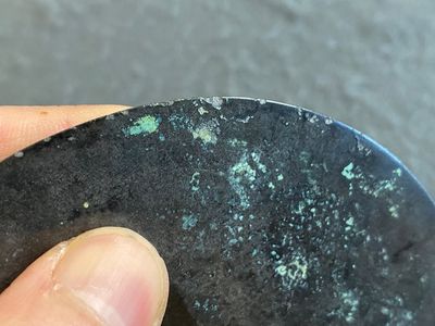 A Chinese bronze mirror, Han — 照片 7