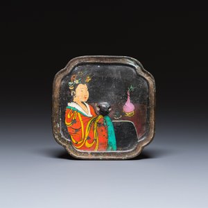 A Chinese bronze mirror with painted portrait of a lady, Tang — 照片 1