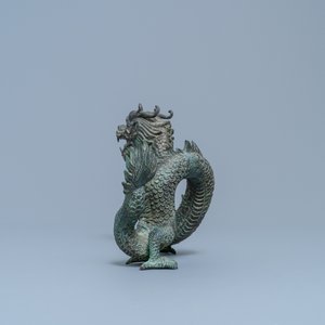 A Chinese bronze model of a dragon, 19/20th C. — 照片 4