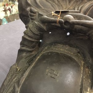 A Chinese bronze model of Amithaba Buddha, Ming — photo 8