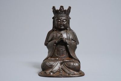A Chinese bronze model of Guanyin, 19th C.