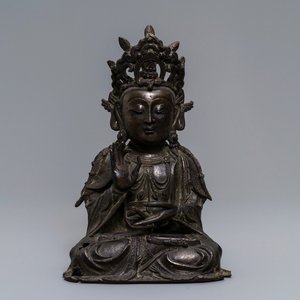 A Chinese bronze model of Guanyin, Ming — photo 1