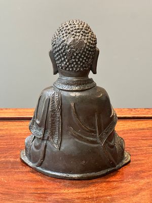 A Chinese bronze sculpture of Buddha, Ming — photo 3