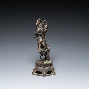 A Chinese bronze sculpture of Kui Xing, Ming — photo 4