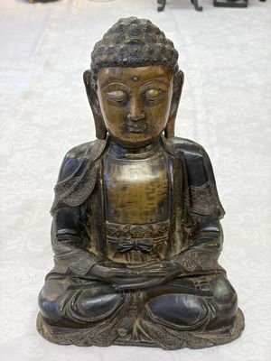 A Chinese bronze seated Buddha, Ming — photo 1