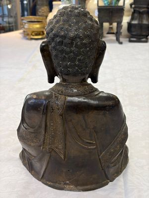 A Chinese bronze seated Buddha, Ming — photo 2