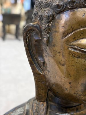 A Chinese bronze seated Buddha, Ming — photo 4
