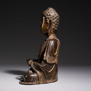 A Chinese bronze seated Buddha, Ming — photo 2