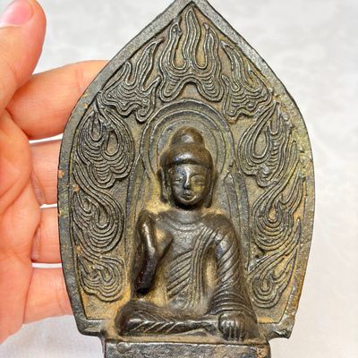 A Chinese bronze seated Buddha with a flaming halo — photo 5