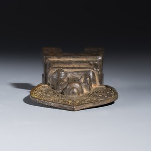 A Chinese bronze seated Buddha with a flaming halo — photo 8