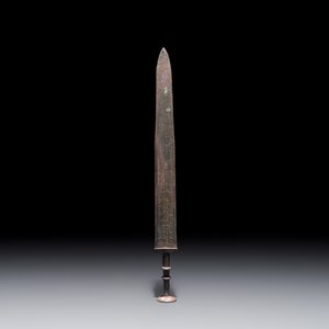 A Chinese bronze sword, Warring States period — photo 2