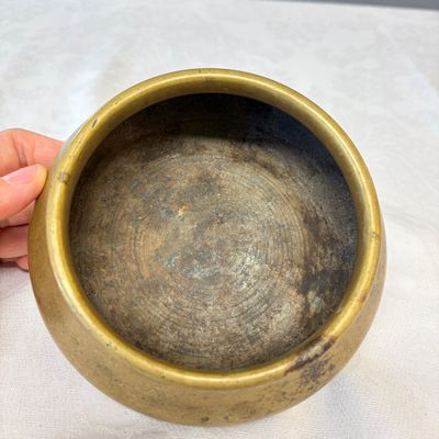 A Chinese bronze tripod censer — photo 10