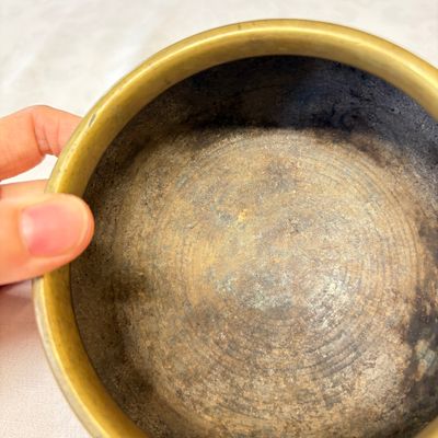 A Chinese bronze tripod censer — photo 12