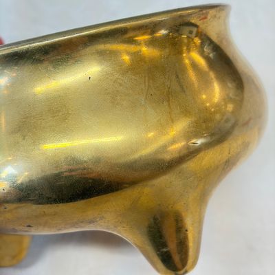 A Chinese bronze tripod censer — photo 9