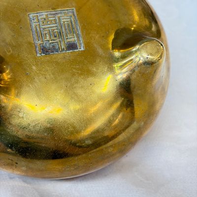 A Chinese bronze tripod censer — photo 16