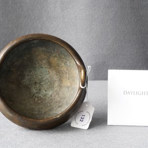 A Chinese bronze tripod censer, seal mark, 17/18th C. — 照片 10