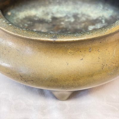 A Chinese bronze tripod censer with handles and stand — photo 6
