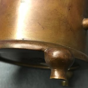 A Chinese bronze tripod censer, Xuande mark, 17/18th C. — 照片 10