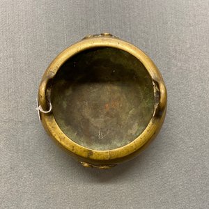 A Chinese bronze tripod 'elephants' censer, Qing — 照片 12