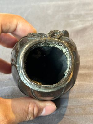 A Chinese bronze vase and a Taoist figure-shaped incense burner, Ming — foto 19