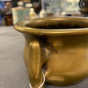 A Chinese bronze 'yilu' censer, Xuande mark, 17th C. — 照片 17
