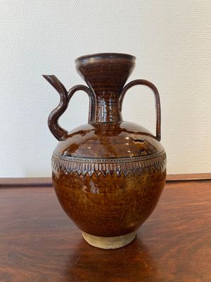 A Chinese brown-glazed ewer, Song — photo 1