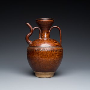 A Chinese brown-glazed ewer, Song — photo 4