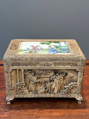 A Chinese Canton carved wooden casket with a famille rose plaque, Republic — photo 1