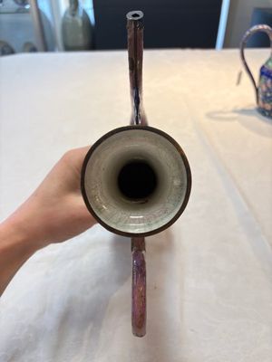 A Chinese Canton enamel blue-ground jug and a rare pink-ground ewer, Qianlong/Jiaqing — 照片 11