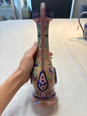 A Chinese Canton enamel blue-ground jug and a rare pink-ground ewer, Qianlong/Jiaqing — 照片 10