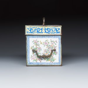 A Chinese Canton enamel 'Card Players' box and cover — 照片 3