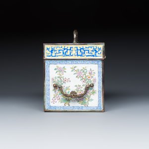 A Chinese Canton enamel 'Card Players' box and cover — 照片 5