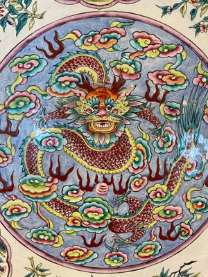 A Chinese Canton enamel 'dragon' dish, Kangxi mark, Qianlong — 照片 2