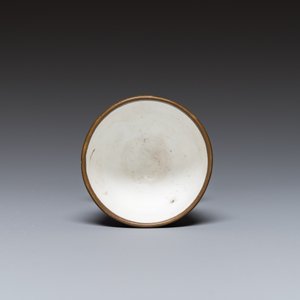 A Chinese Canton enamel egg cup, Qianlong/Jiaqing — 照片 6