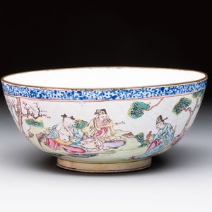 A Chinese Canton enamel 'Eight Immortals' bowl, 18th C. — photo 1