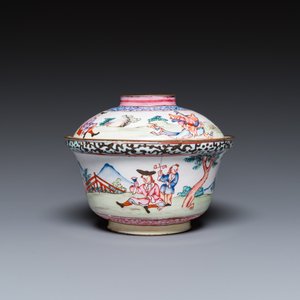 A Chinese Canton enamel 'foreigners' bowl and cover, Yongzheng — photo 6