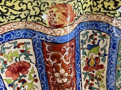 A Chinese Canton enamel helm-shaped ewer with shell-shaped basin, Yongzheng/Qianlong — photo 7