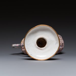 A Chinese Canton enamel helm-shaped ewer with shell-shaped basin, Yongzheng/Qianlong — photo 13